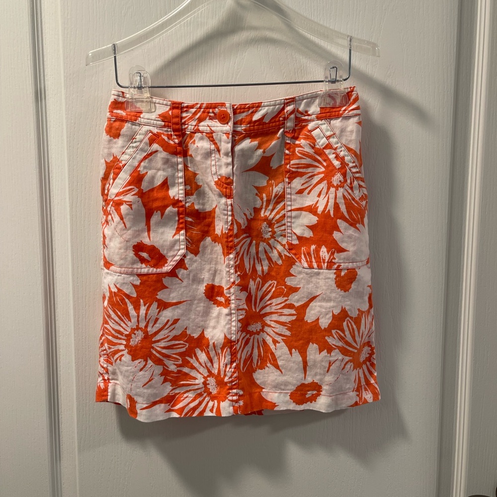 Mini skirt. Tommy Bahama. Size 2. EUC.